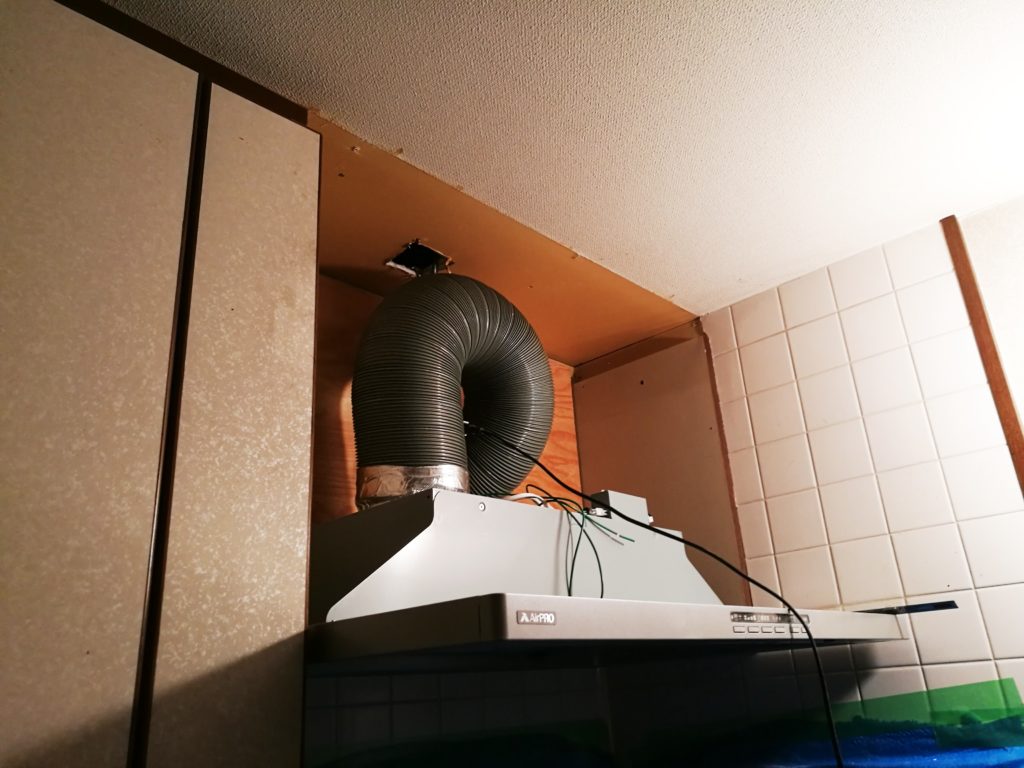 ふかふか揺れるウッドデッキをメンテナンス