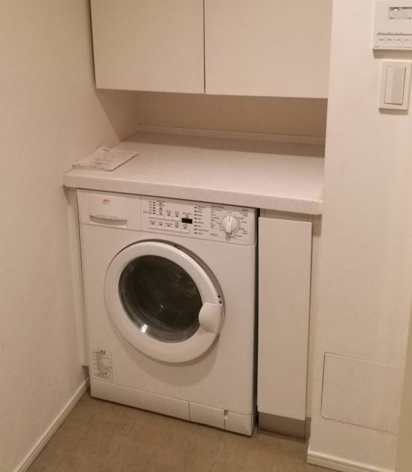 賃貸物件の洗濯機置き場のリフォーム