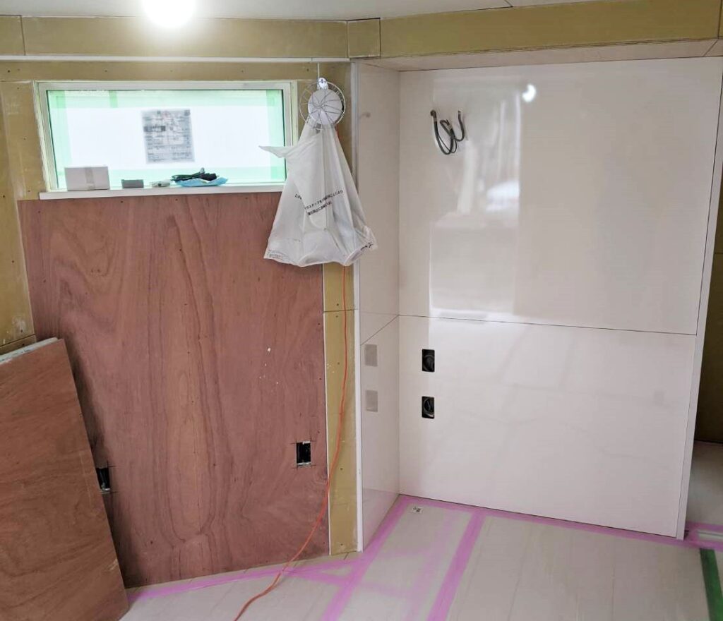 自宅駐車場に店舗増設②