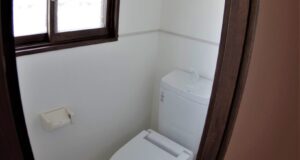 <span class="title">旧式トイレを最新の洋式トイレに</span>