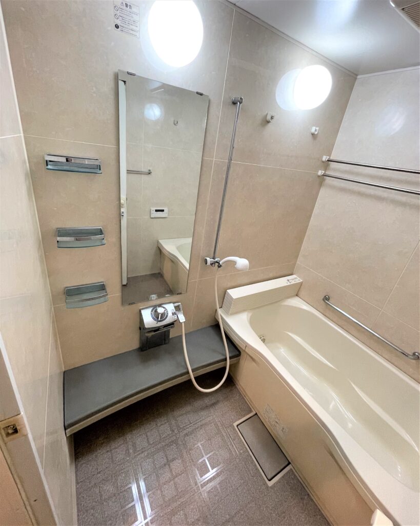 一部交換が難しい浴室をユニットバスごとリフォーム
